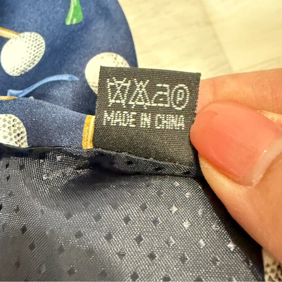 Parquet Golf Themed Necktie - Picture 11 of 12